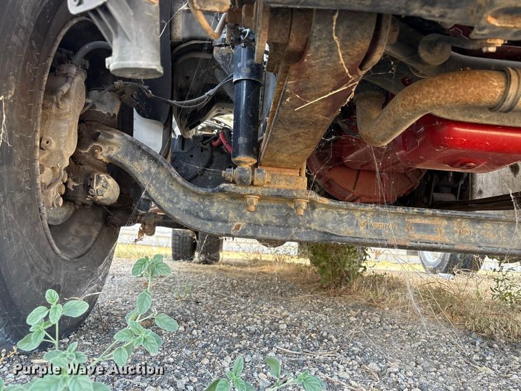 image for item YA4045 2015 Ford F750 Super Duty forestry bucket truck