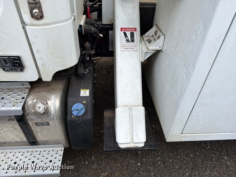 image for item YA4190 2026 Freightliner Business Class M2 forestry bucket truck