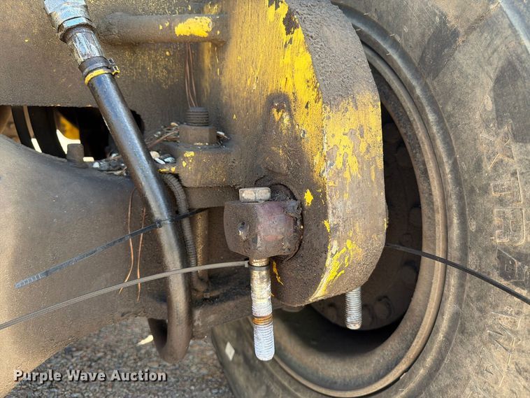 image for item YA4562 Hyster H300HD2 forklift