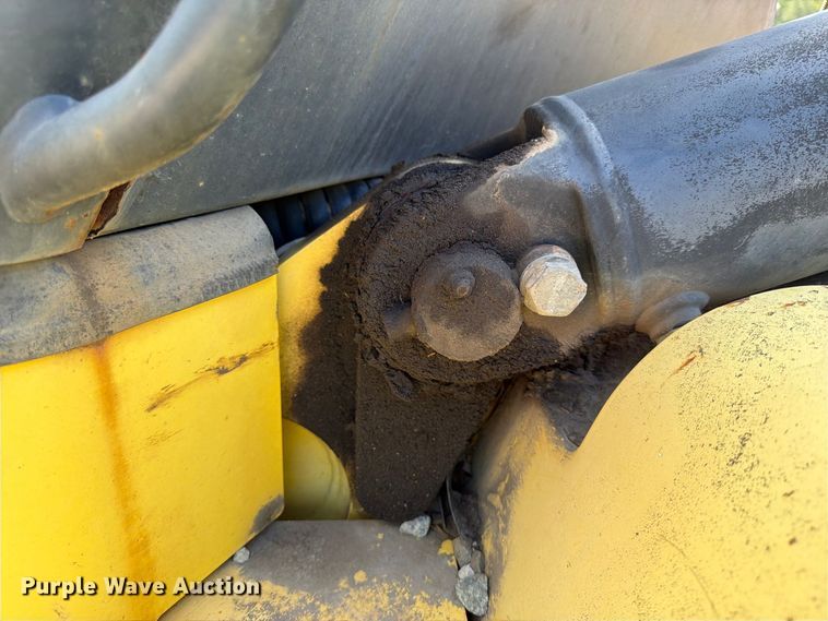 image for item YA4562 Hyster H300HD2 forklift