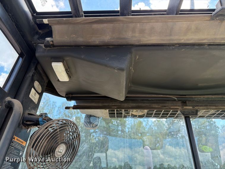 image for item YA4562 Hyster H300HD2 forklift