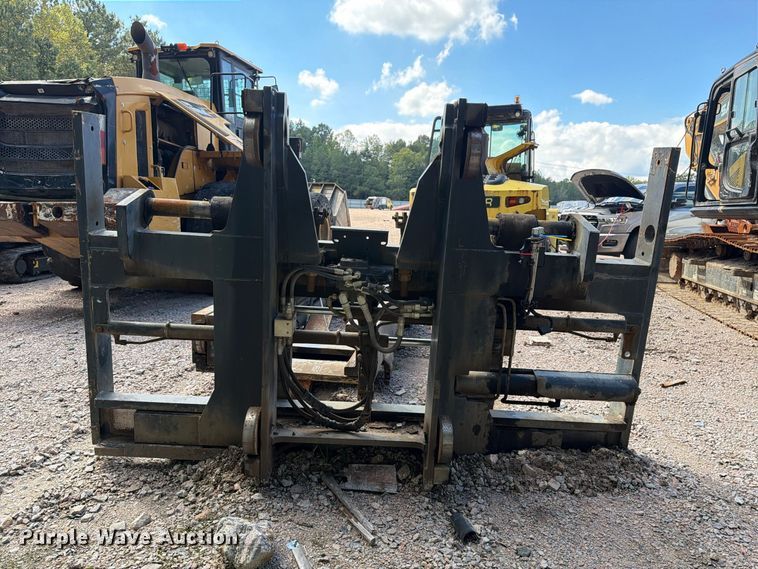 image for item YA4562 Hyster H300HD2 forklift