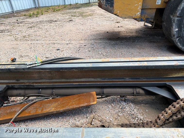 image for item YA4562 Hyster H300HD2 forklift