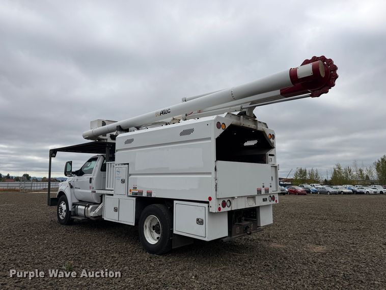image for item YA4619 2016 Ford F750 Super Duty forestry bucket truck