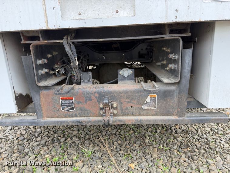 image for item YA4619 2016 Ford F750 Super Duty forestry bucket truck