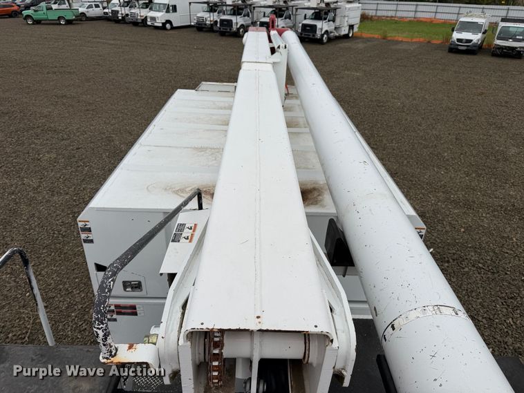 image for item YA4619 2016 Ford F750 Super Duty forestry bucket truck