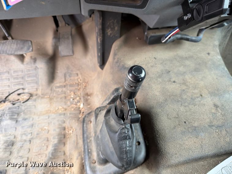 image for item YA4619 2016 Ford F750 Super Duty forestry bucket truck