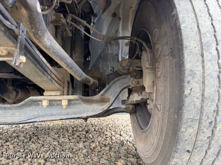 image for item YA4619 2016 Ford F750 Super Duty forestry bucket truck
