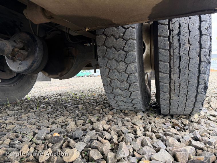 image for item YA4619 2016 Ford F750 Super Duty forestry bucket truck