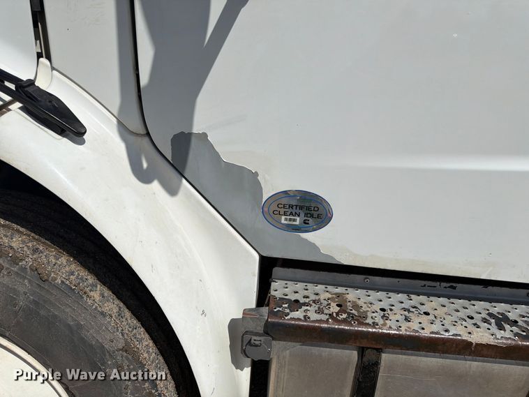 image for item YA4629 2016 Freightliner Business Class M2 forestry bucket truck