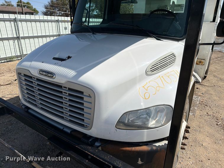 image for item YA4629 2016 Freightliner Business Class M2 forestry bucket truck