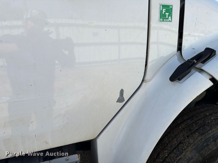 image for item YA4629 2016 Freightliner Business Class M2 forestry bucket truck