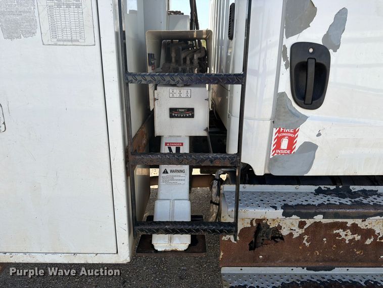 image for item YA4629 2016 Freightliner Business Class M2 forestry bucket truck