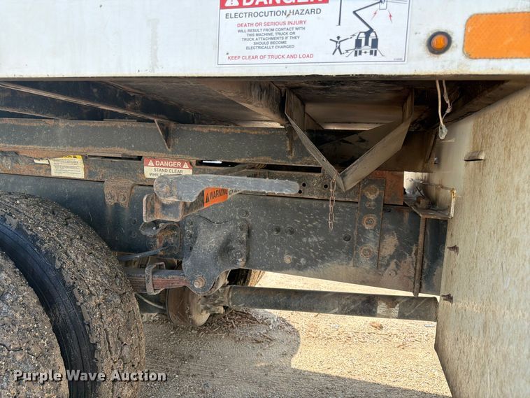 image for item YA4629 2016 Freightliner Business Class M2 forestry bucket truck