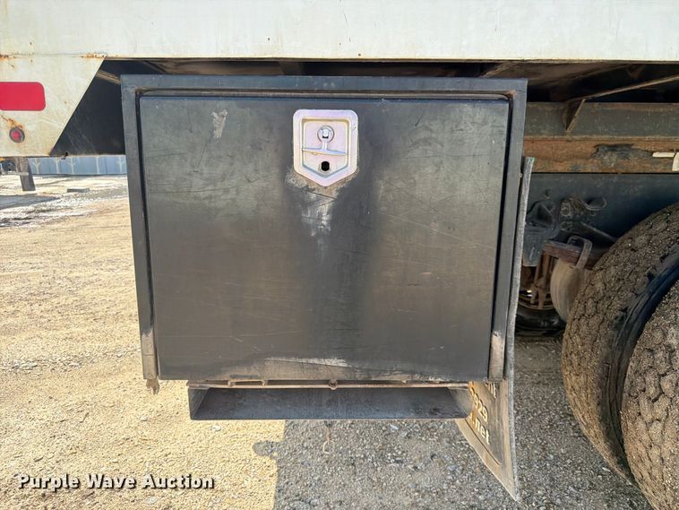 image for item YA4629 2016 Freightliner Business Class M2 forestry bucket truck