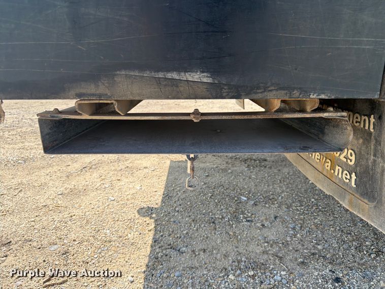 image for item YA4629 2016 Freightliner Business Class M2 forestry bucket truck
