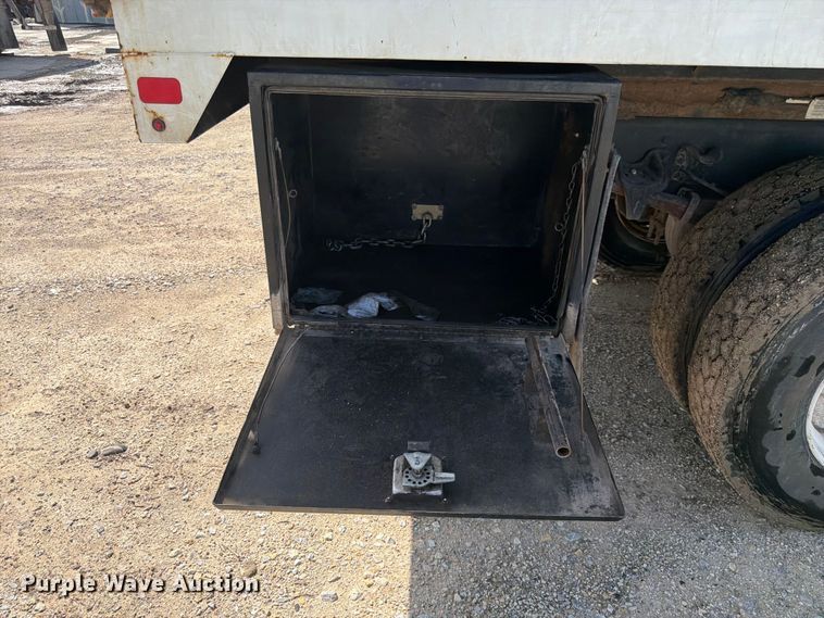 image for item YA4629 2016 Freightliner Business Class M2 forestry bucket truck