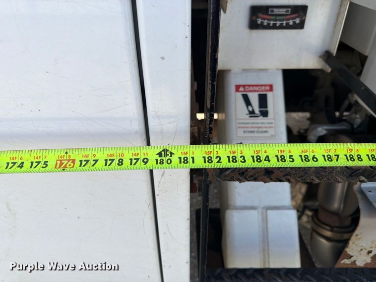 image for item YA4629 2016 Freightliner Business Class M2 forestry bucket truck