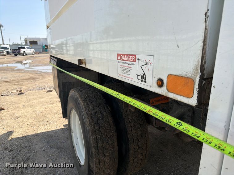image for item YA4629 2016 Freightliner Business Class M2 forestry bucket truck