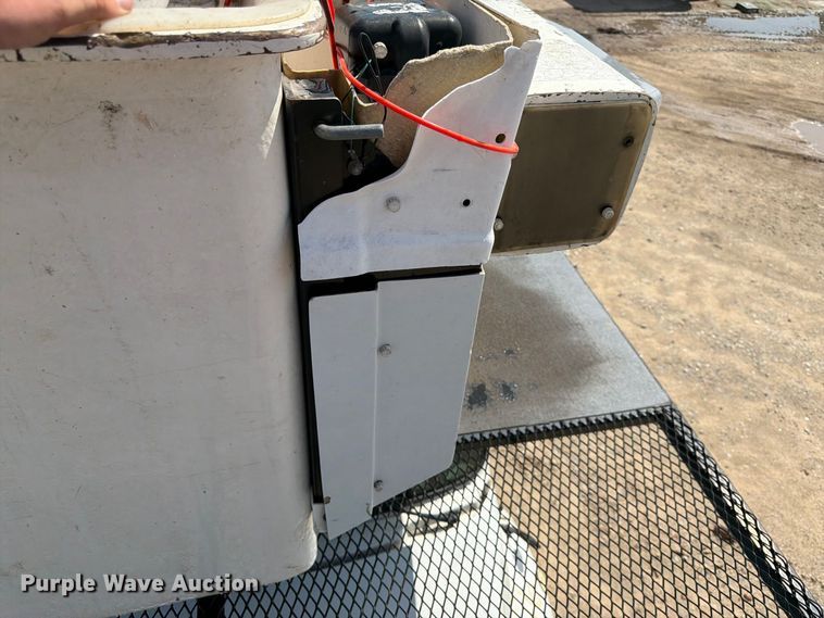 image for item YA4629 2016 Freightliner Business Class M2 forestry bucket truck