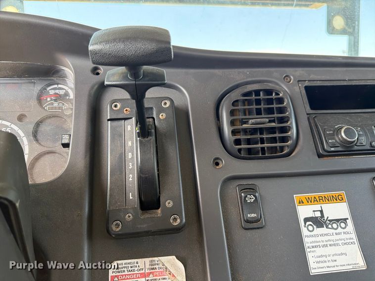 image for item YA4629 2016 Freightliner Business Class M2 forestry bucket truck