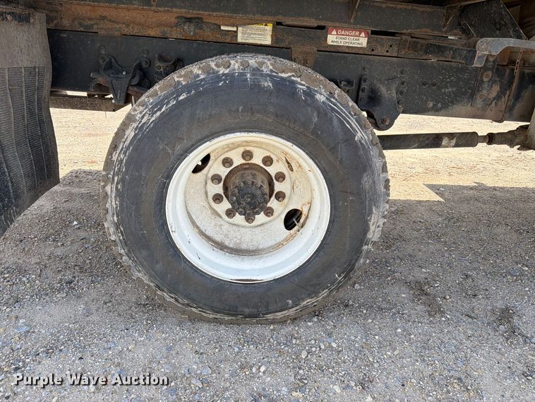 image for item YA4629 2016 Freightliner Business Class M2 forestry bucket truck
