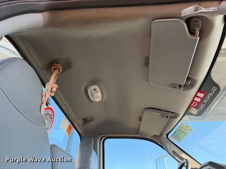 image for item YA4630 2015 Ford F750 Super Duty forestry bucket truck