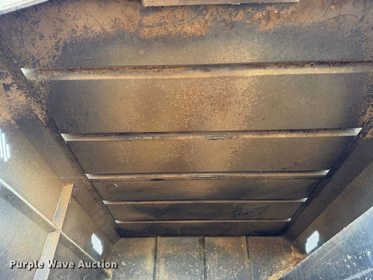 image for item YA4679 2016 Ford F750 Super Duty forestry bucket truck