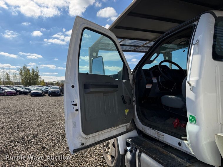 image for item YA4679 2016 Ford F750 Super Duty forestry bucket truck