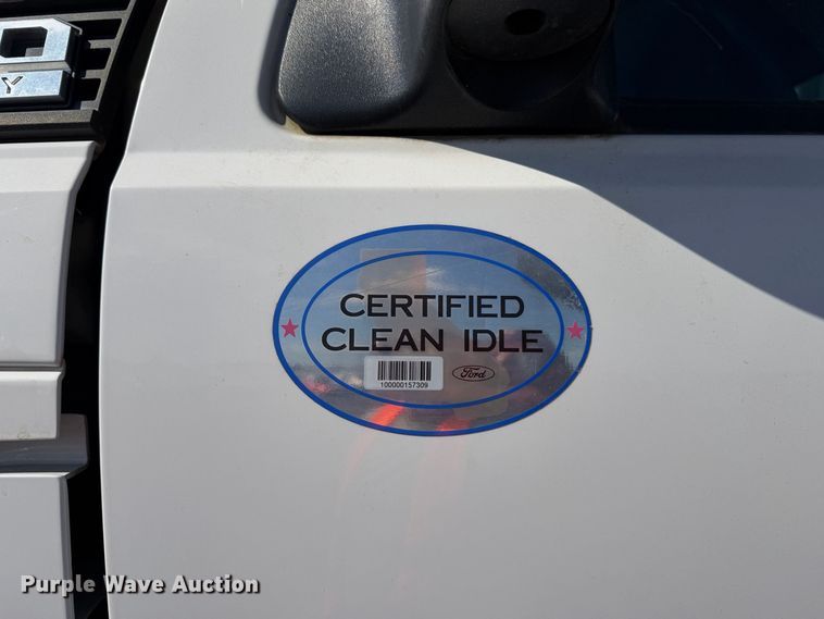 image for item YA4679 2016 Ford F750 Super Duty forestry bucket truck
