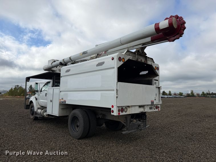 image for item YA4682 2015 Ford F750 Super Duty forestry bucket truck