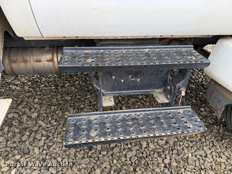 image for item YA4682 2015 Ford F750 Super Duty forestry bucket truck