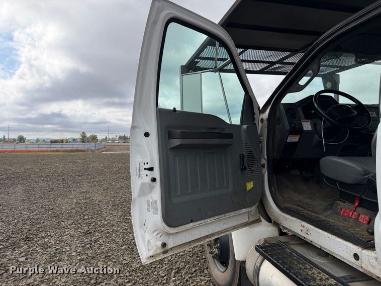 image for item YA4682 2015 Ford F750 Super Duty forestry bucket truck