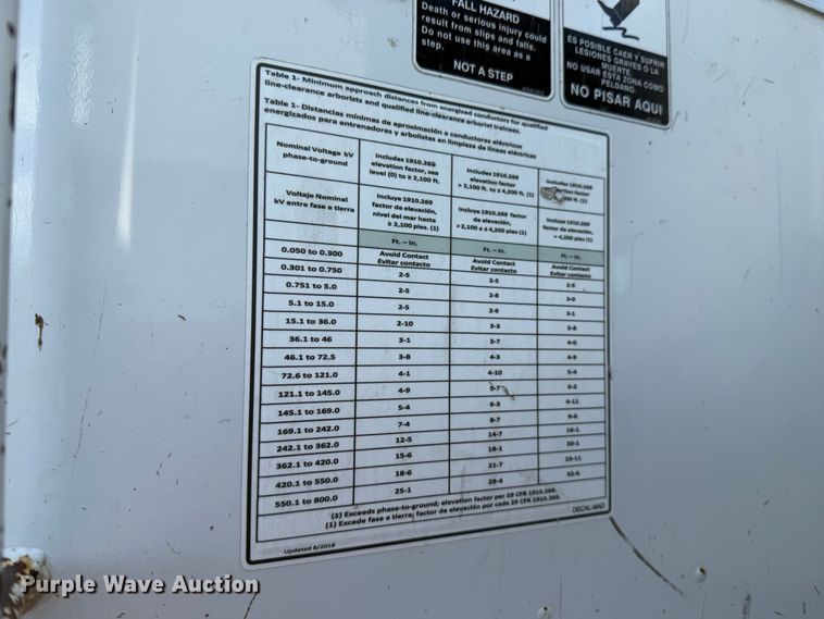 image for item YA4736 2016 Ford F750 Super Duty forestry bucket truck