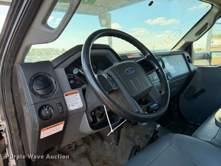 image for item YA4736 2016 Ford F750 Super Duty forestry bucket truck