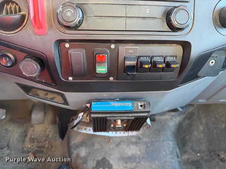 image for item YA4736 2016 Ford F750 Super Duty forestry bucket truck