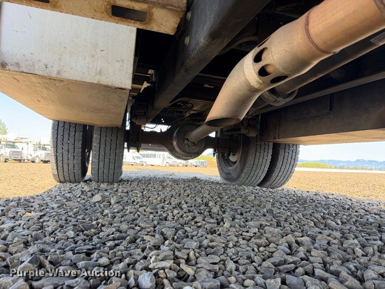 image for item YA4736 2016 Ford F750 Super Duty forestry bucket truck