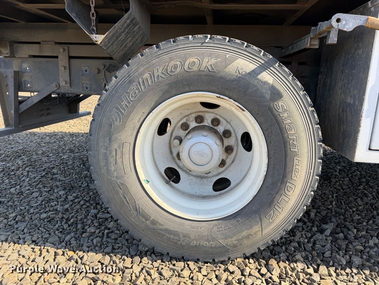 image for item YA4736 2016 Ford F750 Super Duty forestry bucket truck