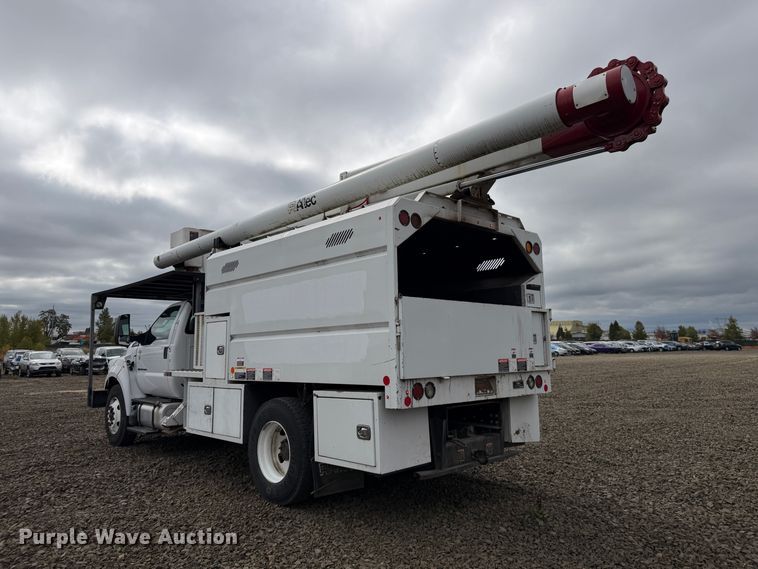 image for item YA4737 2016 Ford F750 Super Duty forestry bucket truck