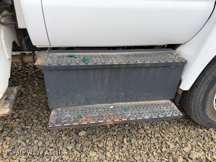 image for item YA4737 2016 Ford F750 Super Duty forestry bucket truck