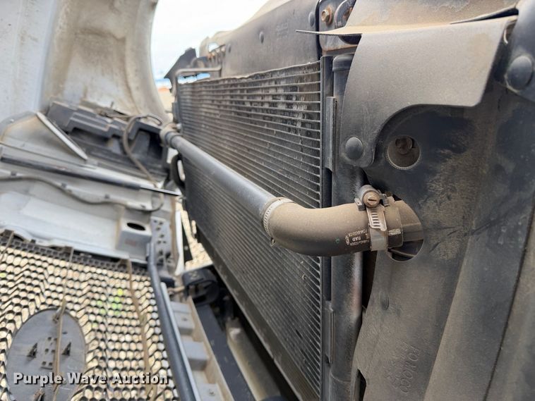image for item YA4737 2016 Ford F750 Super Duty forestry bucket truck
