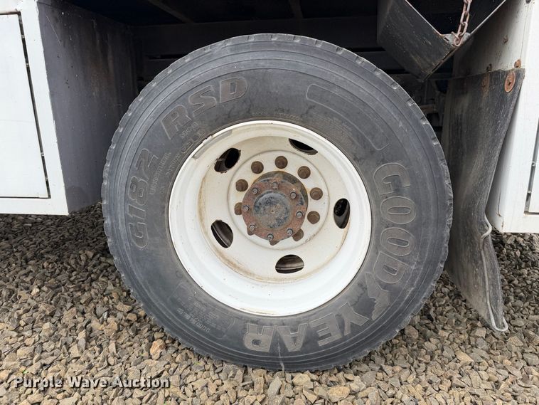 image for item YA4737 2016 Ford F750 Super Duty forestry bucket truck