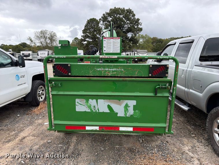 image for item YA4817 2023 Bandit Intimidator 12XPC wood chipper