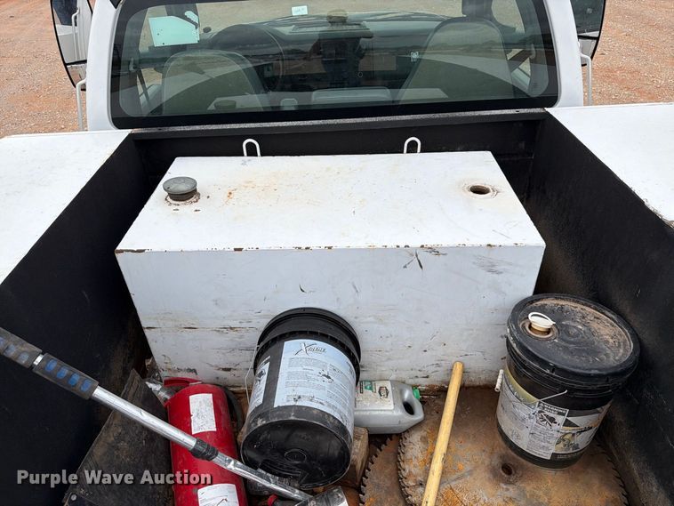 image for item YA4840 2017 Ford F750 Super Duty utility / service truck