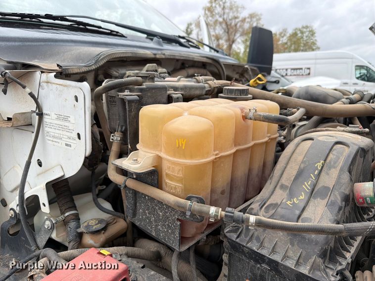 image for item YA4840 2017 Ford F750 Super Duty utility / service truck