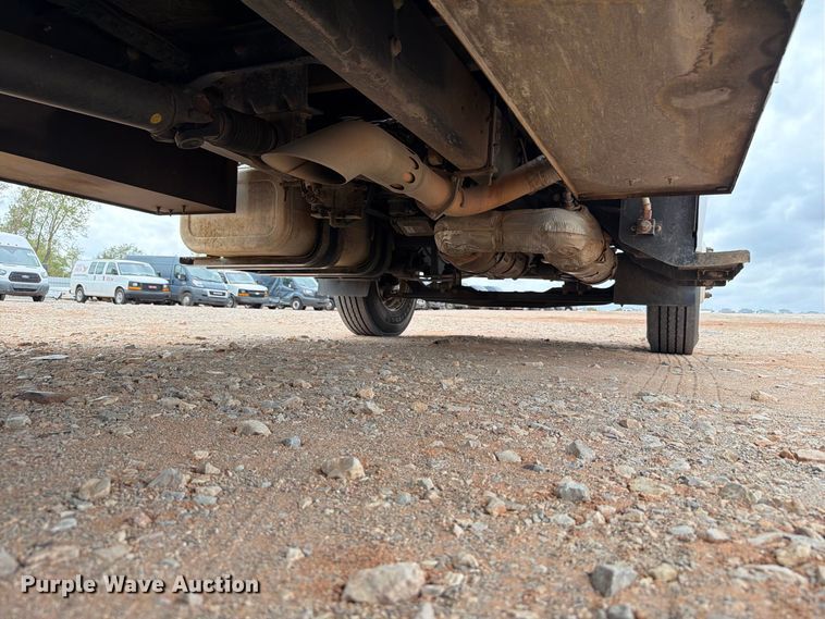 image for item YA4840 2017 Ford F750 Super Duty utility / service truck