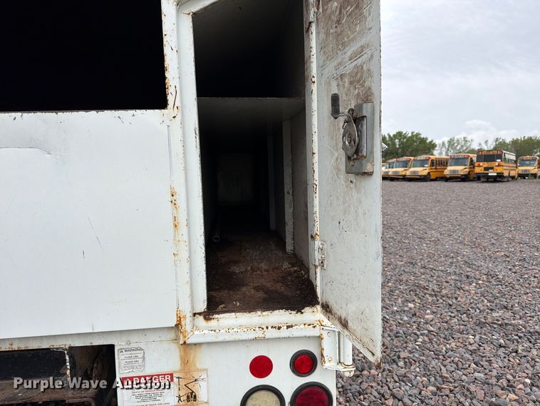 image for item YA4905 2015 Ford F750 Super Duty forestry bucket truck