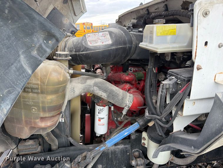 image for item YA4905 2015 Ford F750 Super Duty forestry bucket truck
