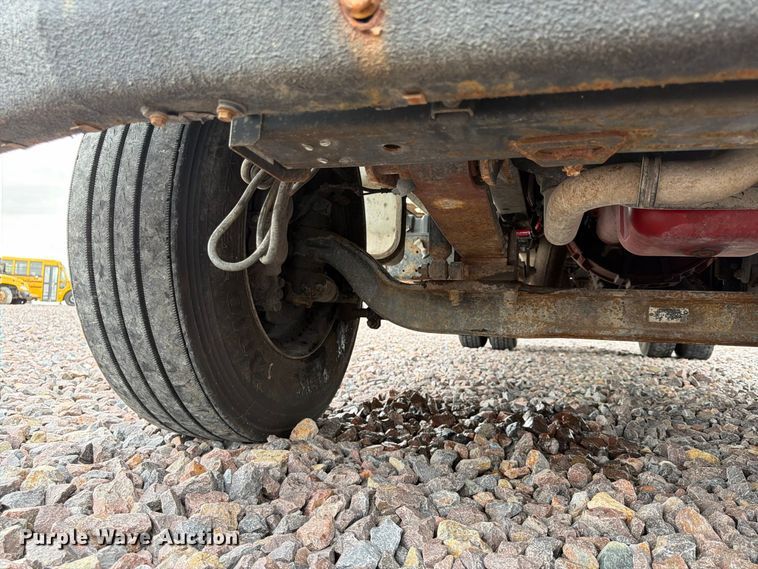 image for item YA4905 2015 Ford F750 Super Duty forestry bucket truck