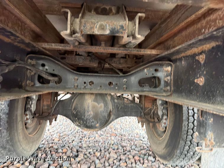 image for item YA4905 2015 Ford F750 Super Duty forestry bucket truck